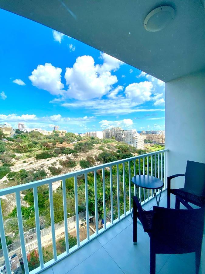 Charming Apartment In The Heart Of St. Julians Saint Julian's Bagian luar foto