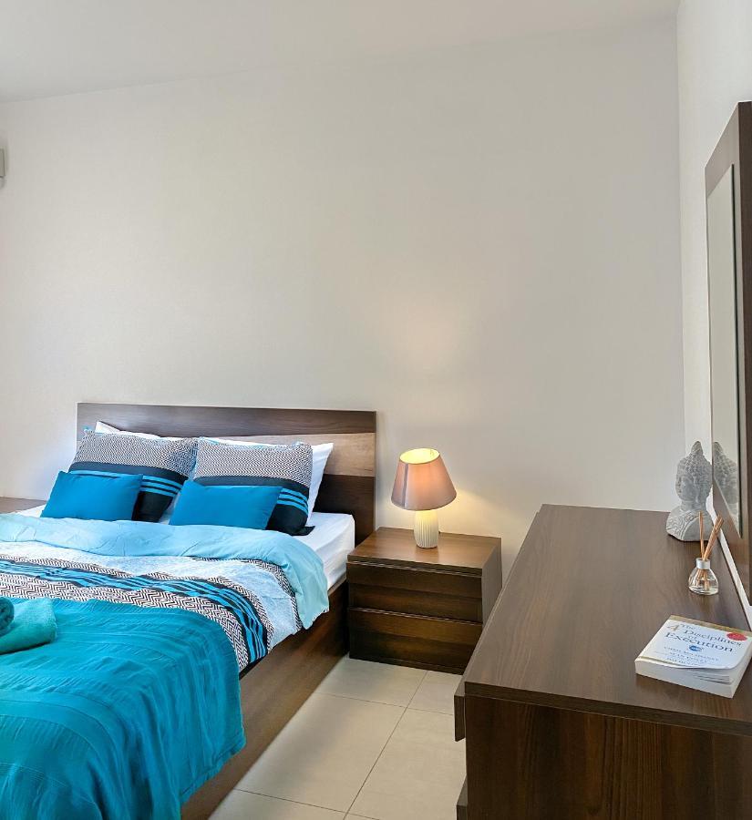 Charming Apartment In The Heart Of St. Julians Saint Julian's Bagian luar foto